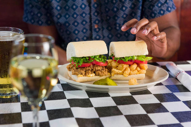 Images Acme Oyster House