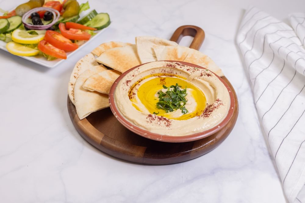 Hummus With Bread