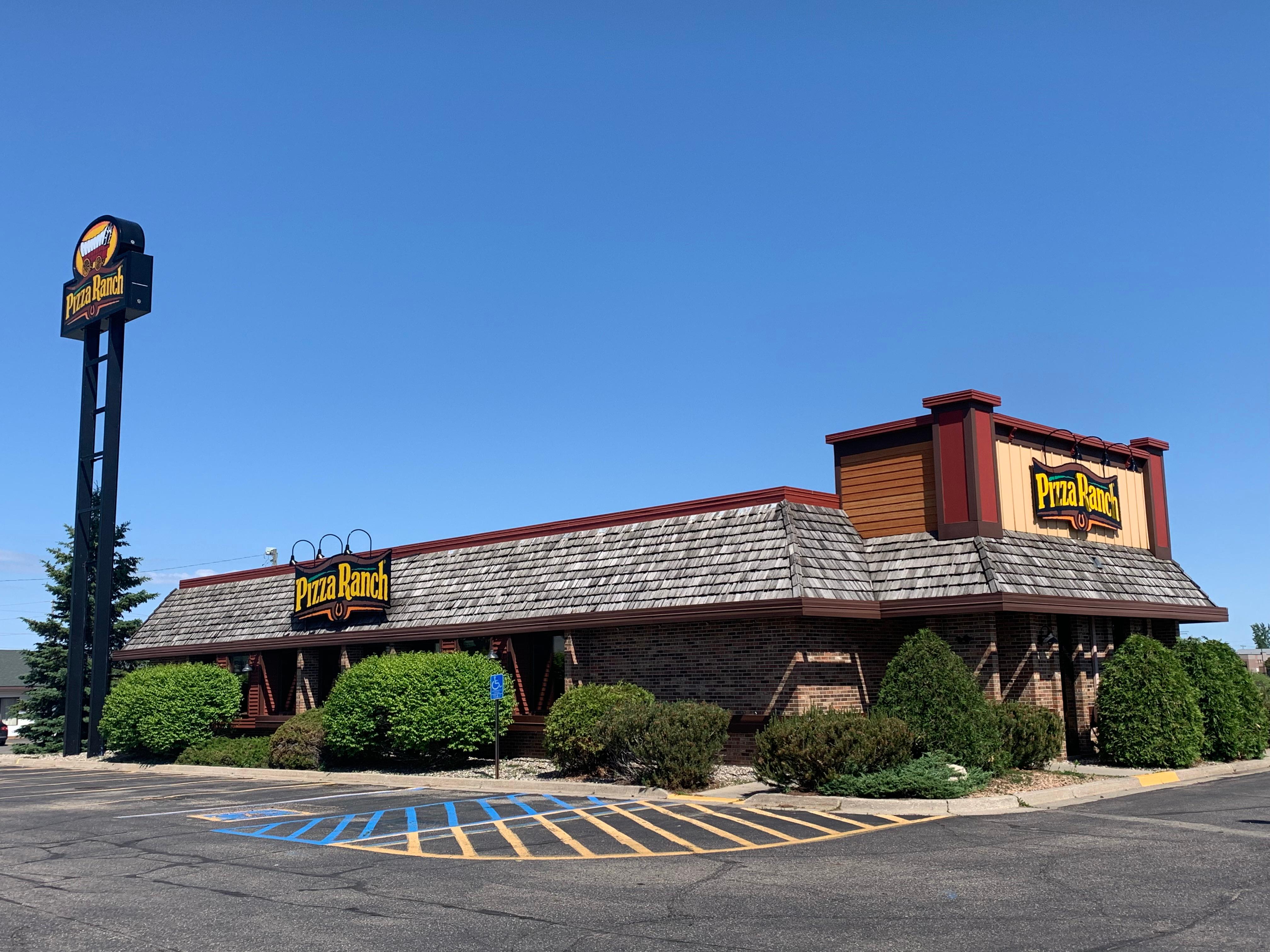 Menu & Pricing for Pizza Ranch in Fergus Falls