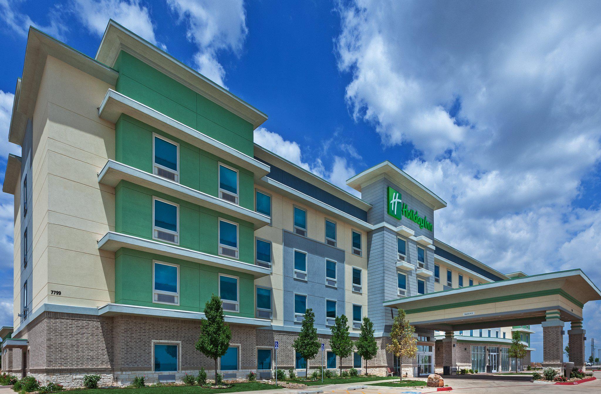 Holiday Inn Amarillo East Photo