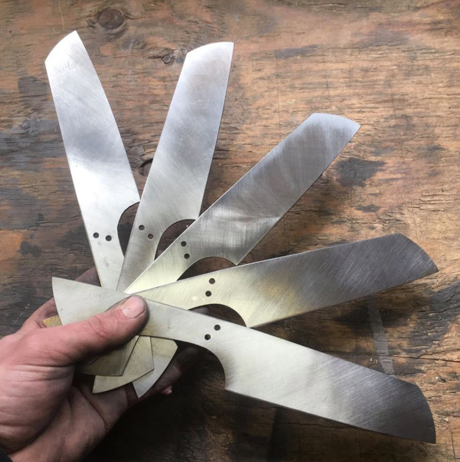 Images AZ Custom Knives Ltd.