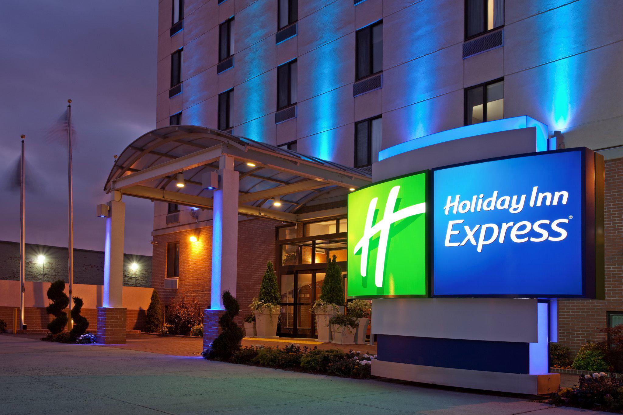 Holiday Inn Express New York-Brooklyn Photo