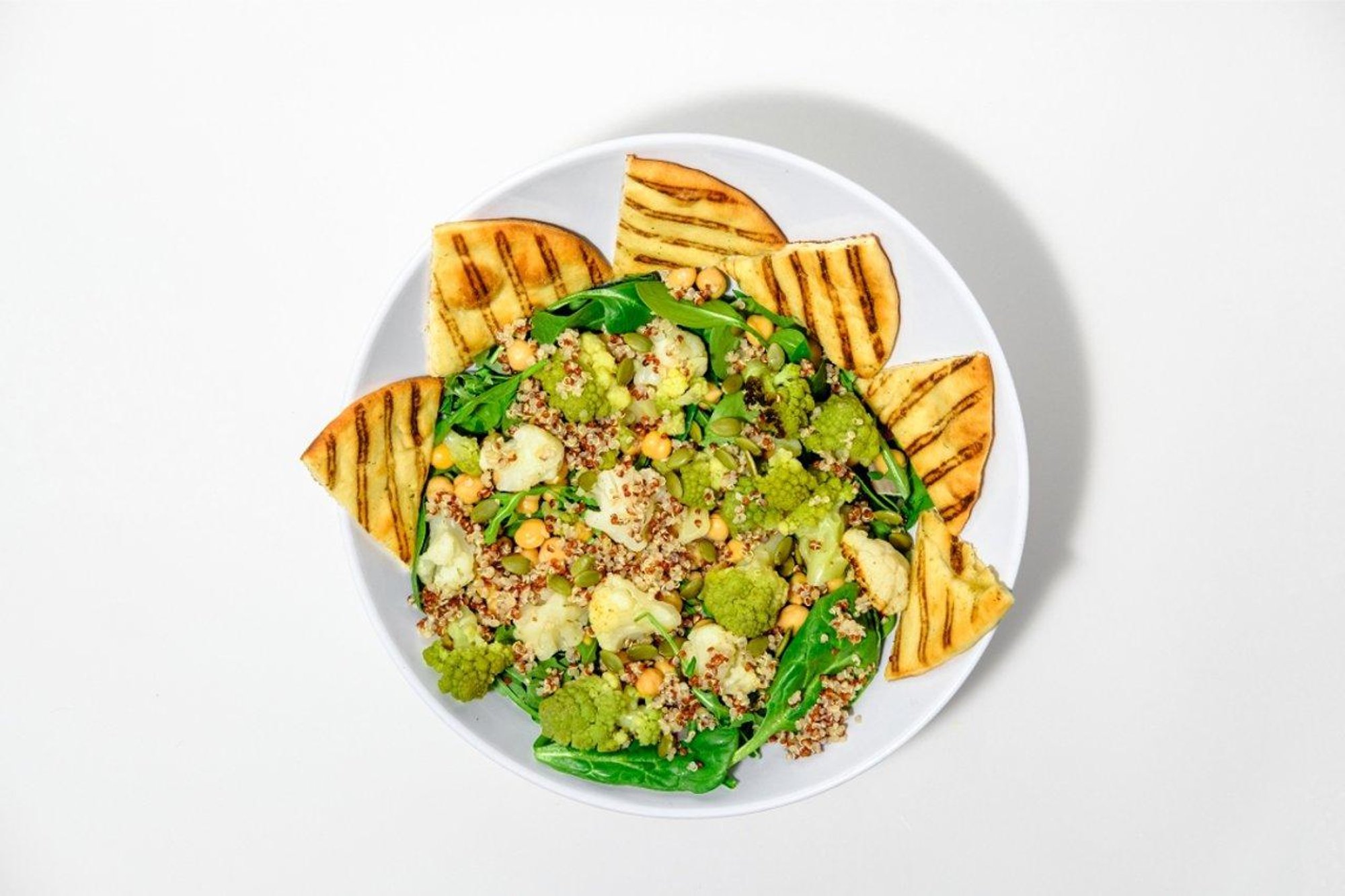 roasted cauliflower & quinoa salad (v)