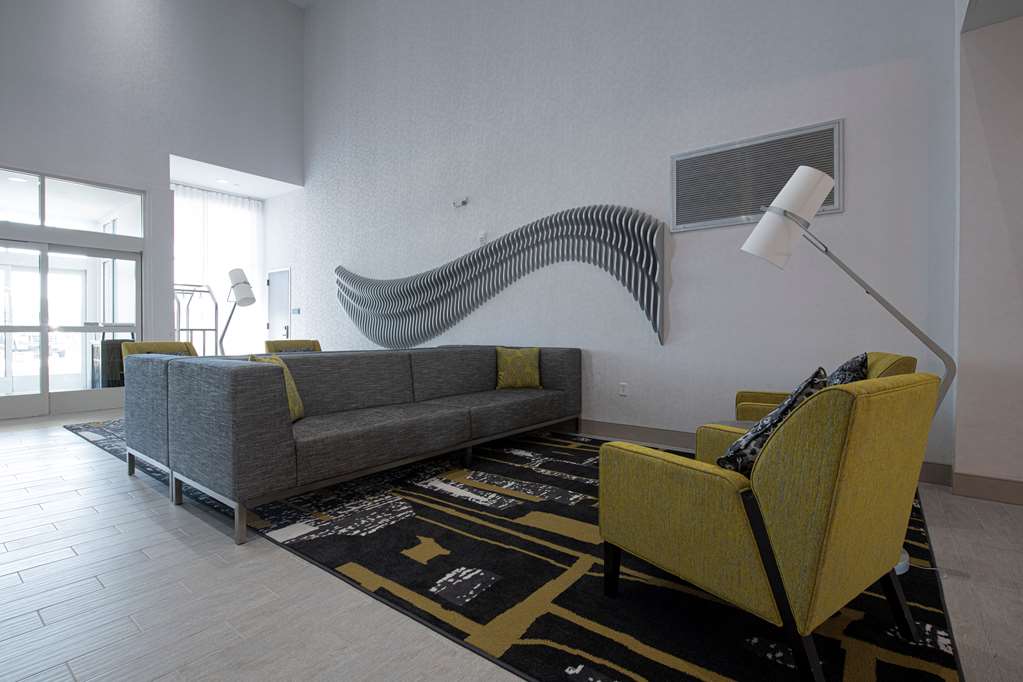 DoubleTree by Hilton Sulphur Lake Charles Image