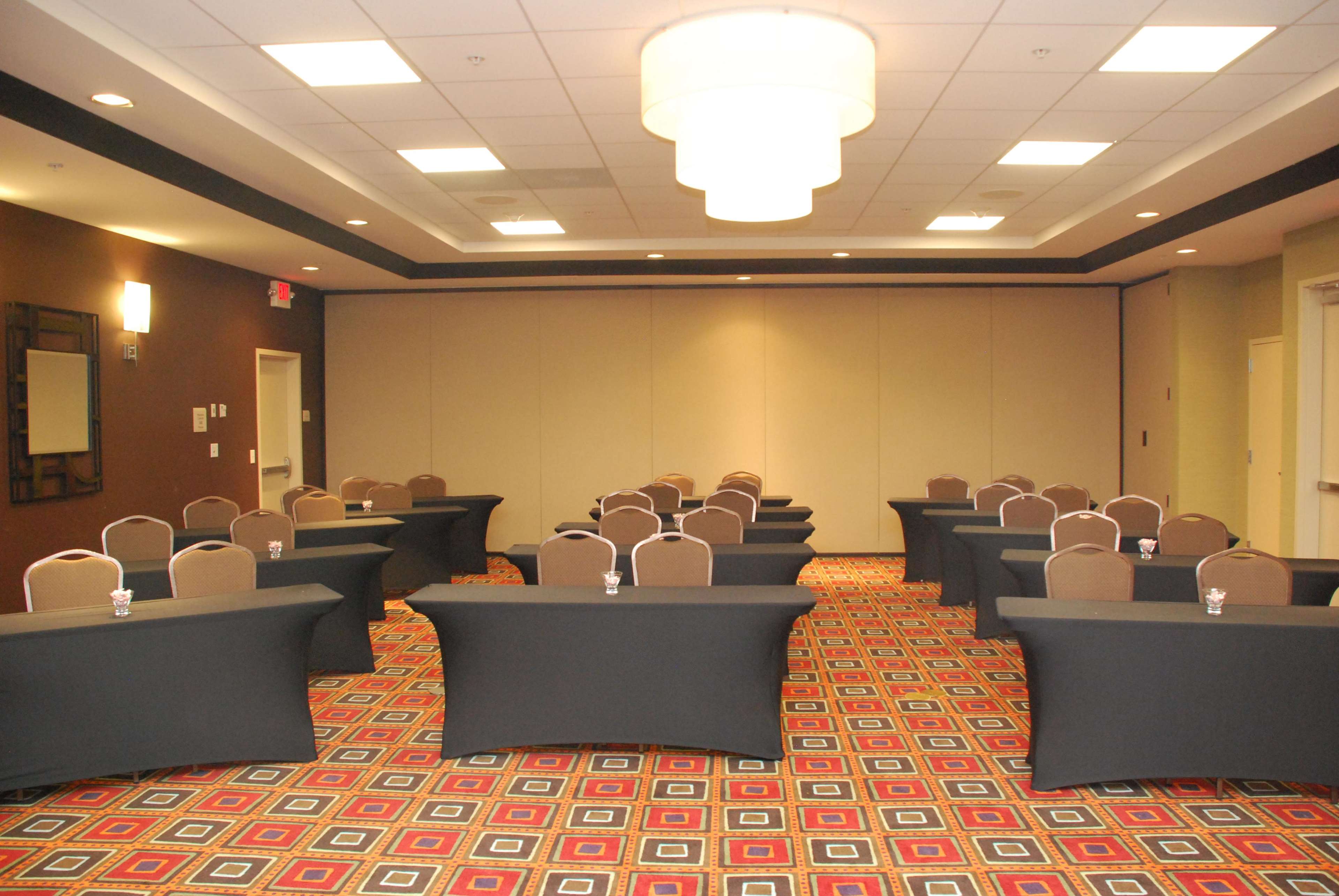 Hilton Garden Inn Birmingham/Trussville Photo