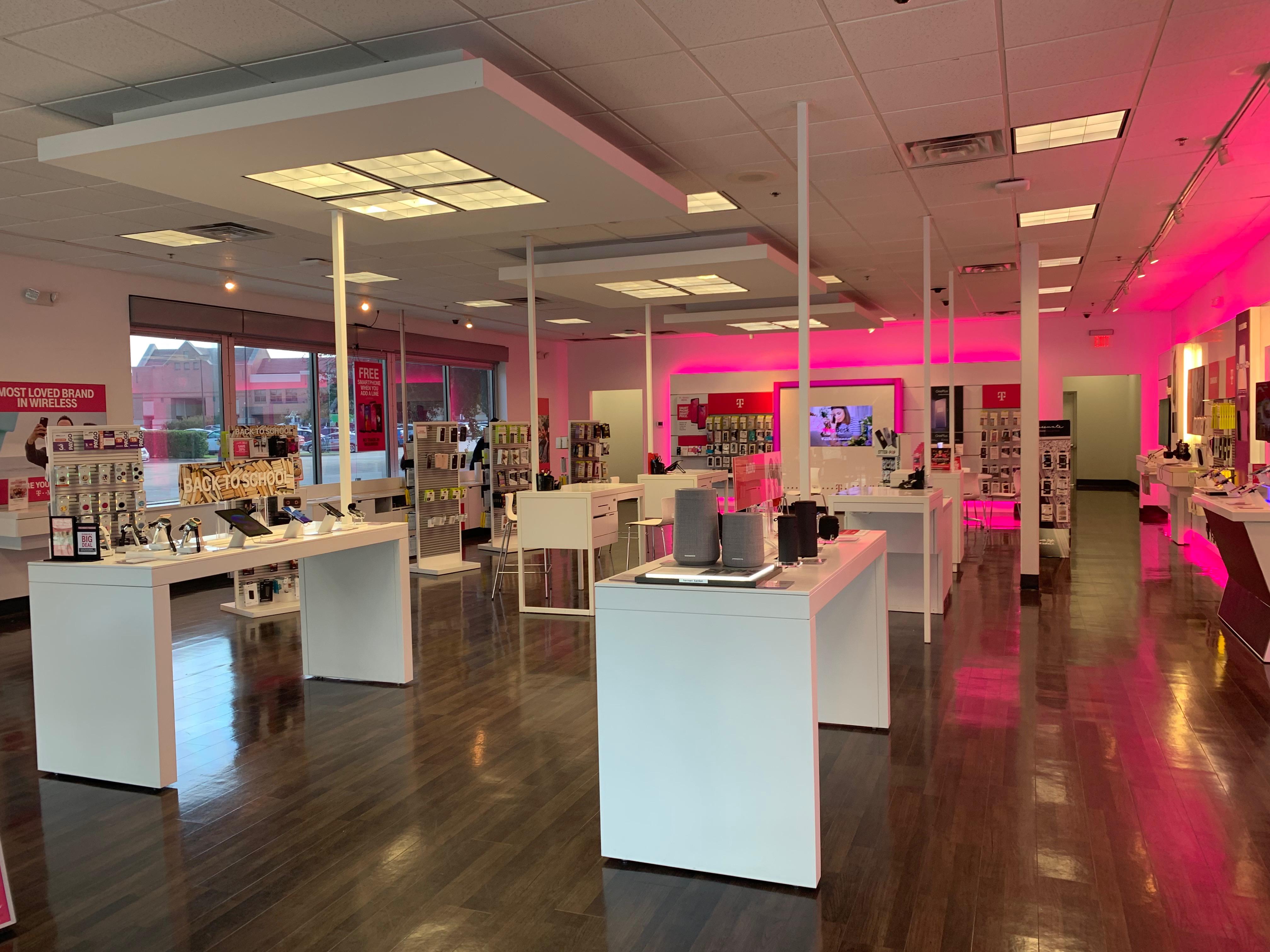 Cell Phones Plans And Accessories At T Mobile 7601 N