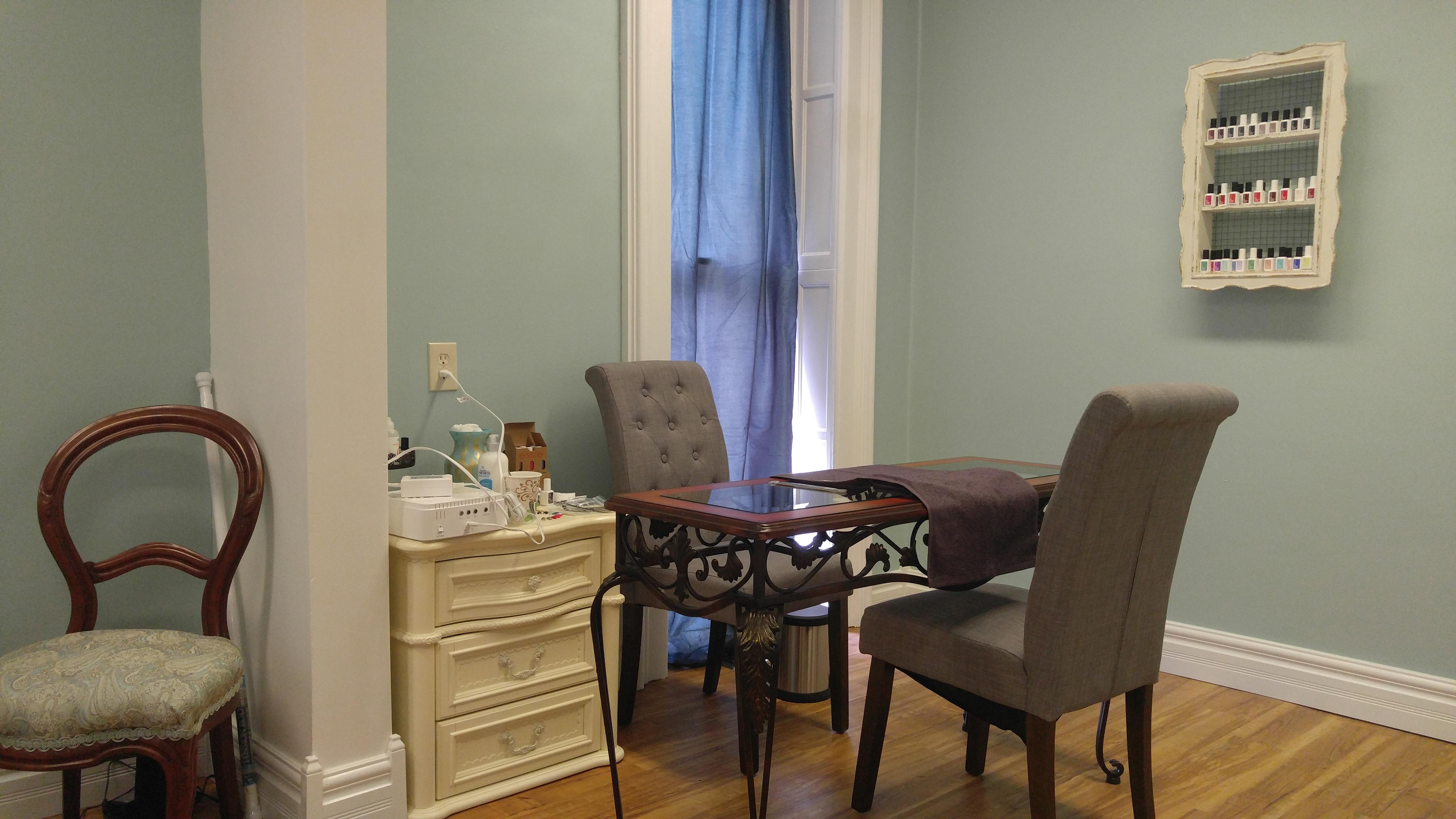 Kalypso's Lash and Wax Lounge Logo