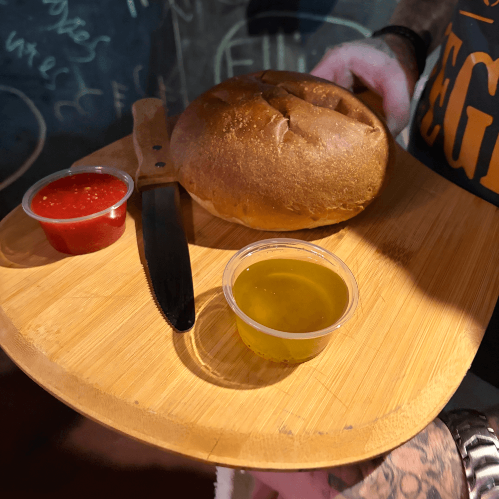 G's Famous Bread