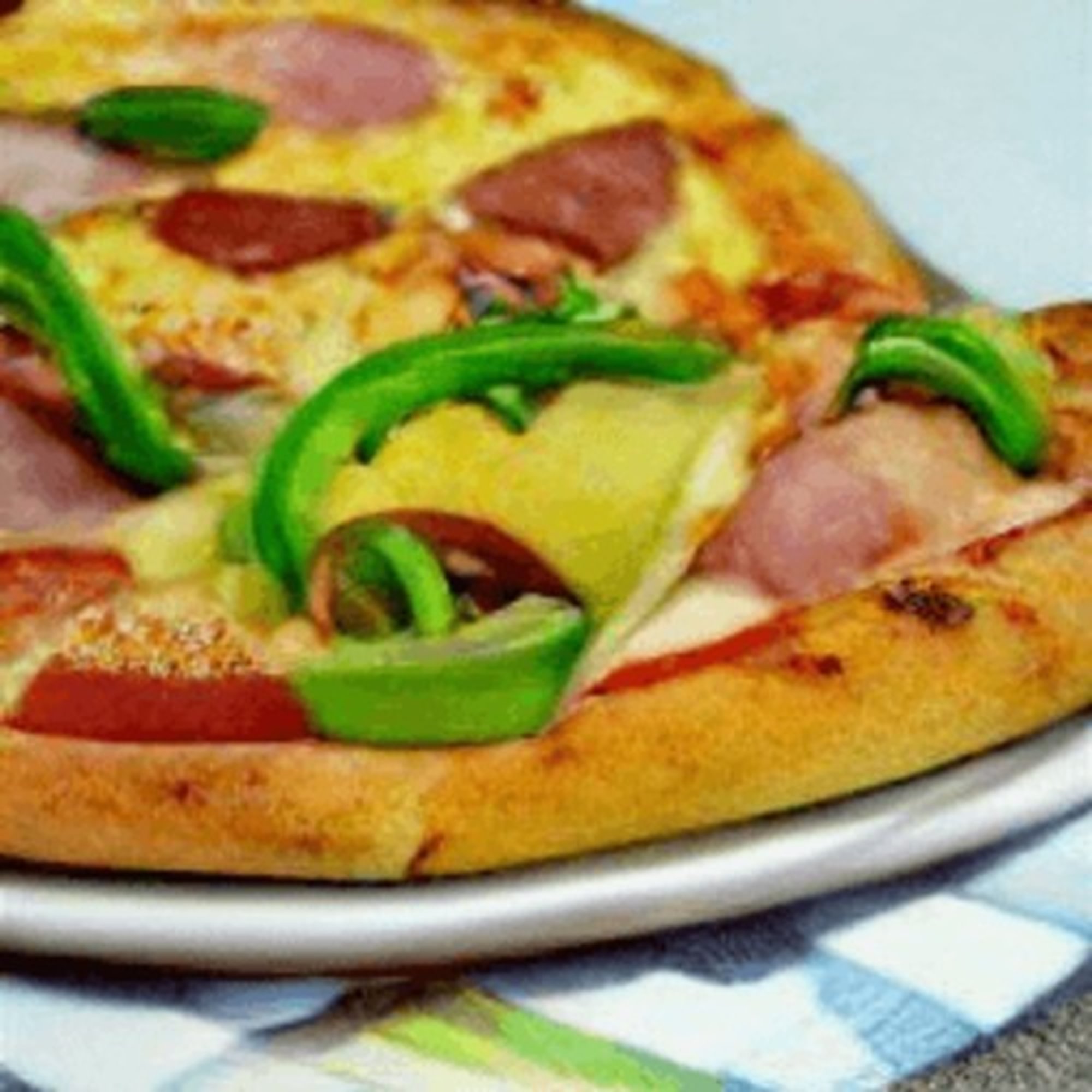 Green Hawaiian Pizza