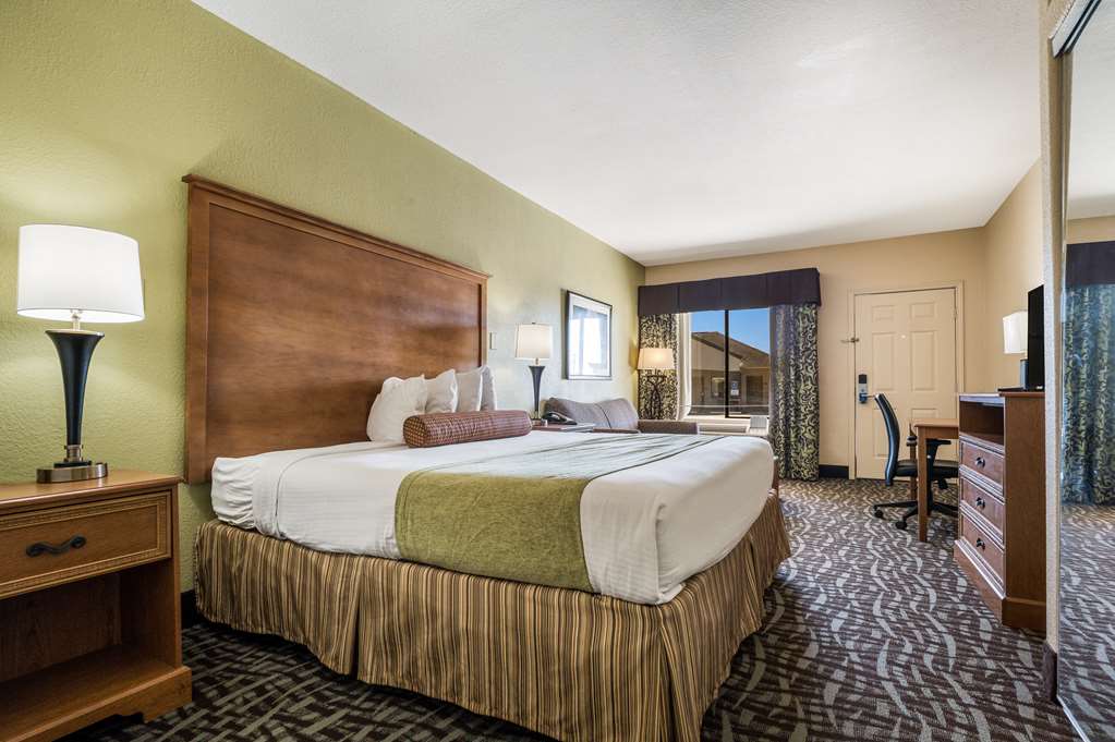 SureStay by Best Western Alice Image