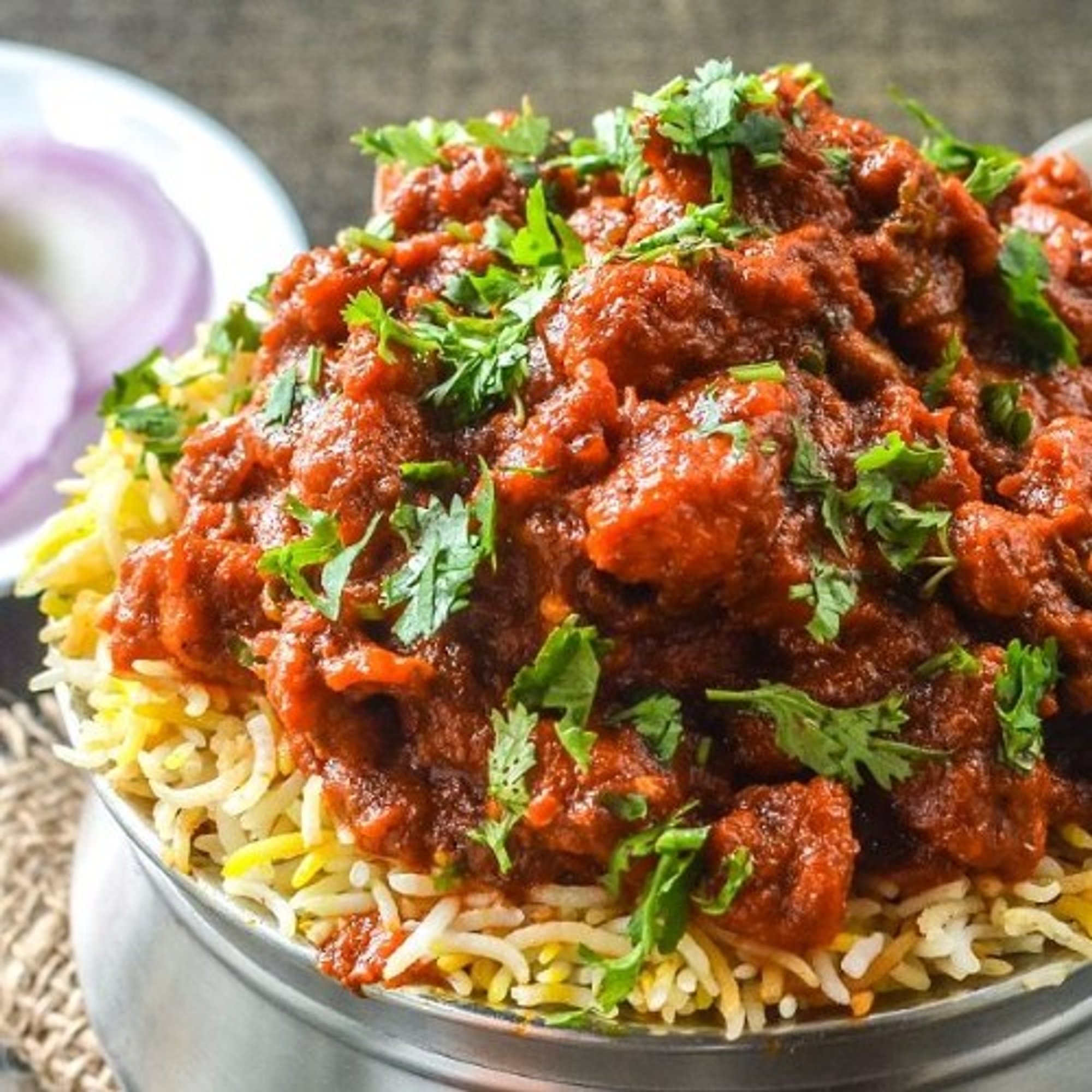 Boneless Chicken Dum Family Pack Biryani (Vijayawada Bnls Spl Family Pack Biryani)