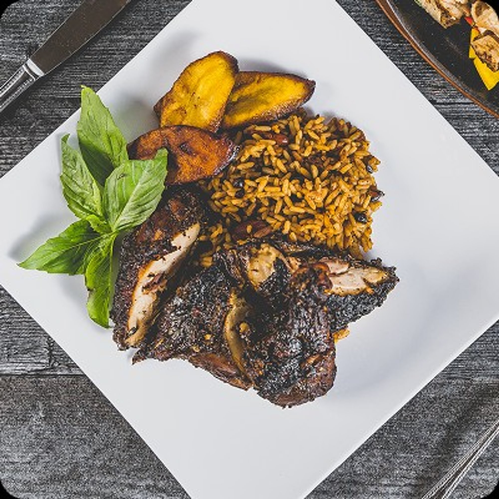 Jerk Chicken Combo