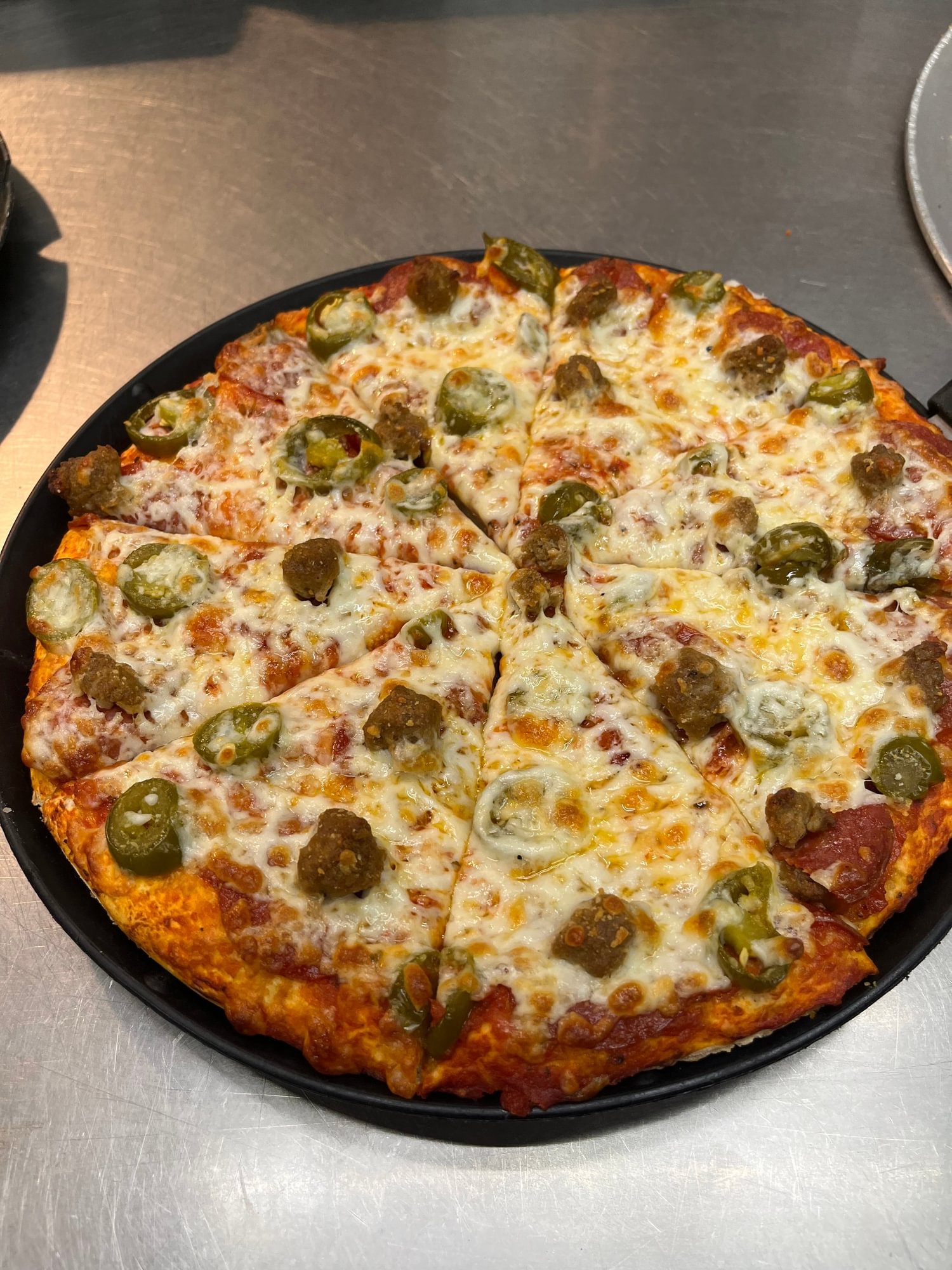 Veyo Volcano Pizza