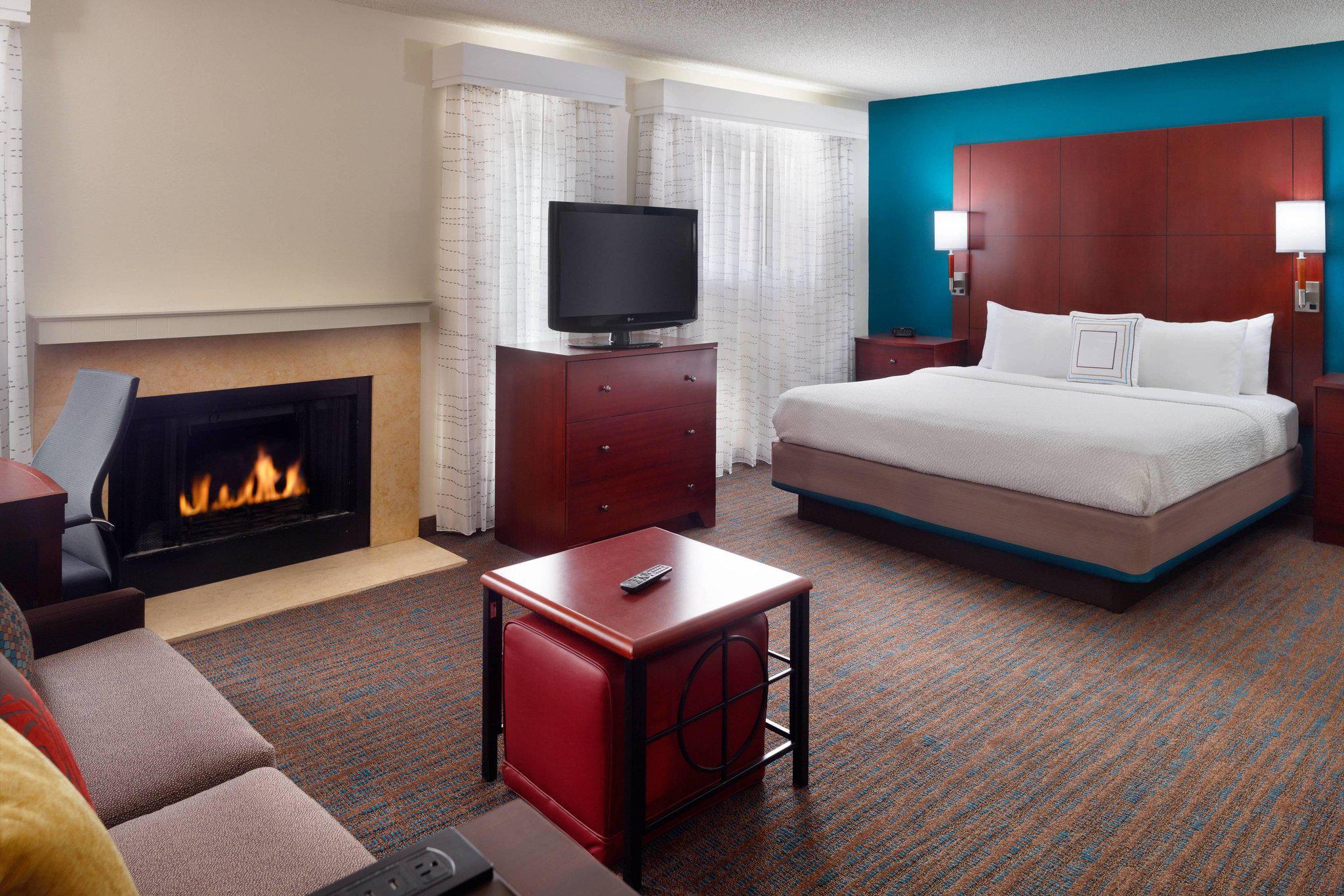 Residence Inn by Marriott Atlanta Airport North/Virginia Avenue Photo