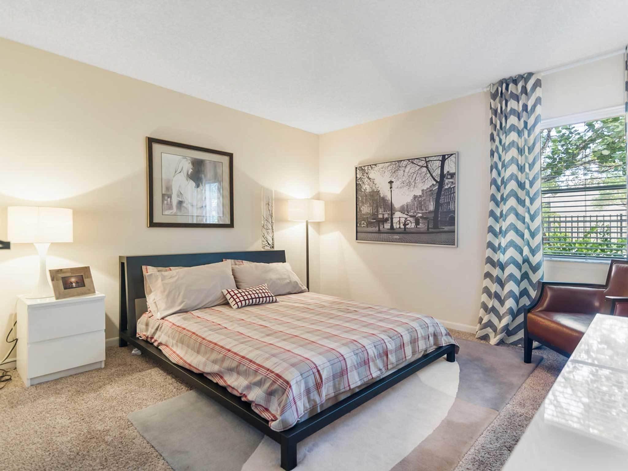 Advenir at Walden Lake Image