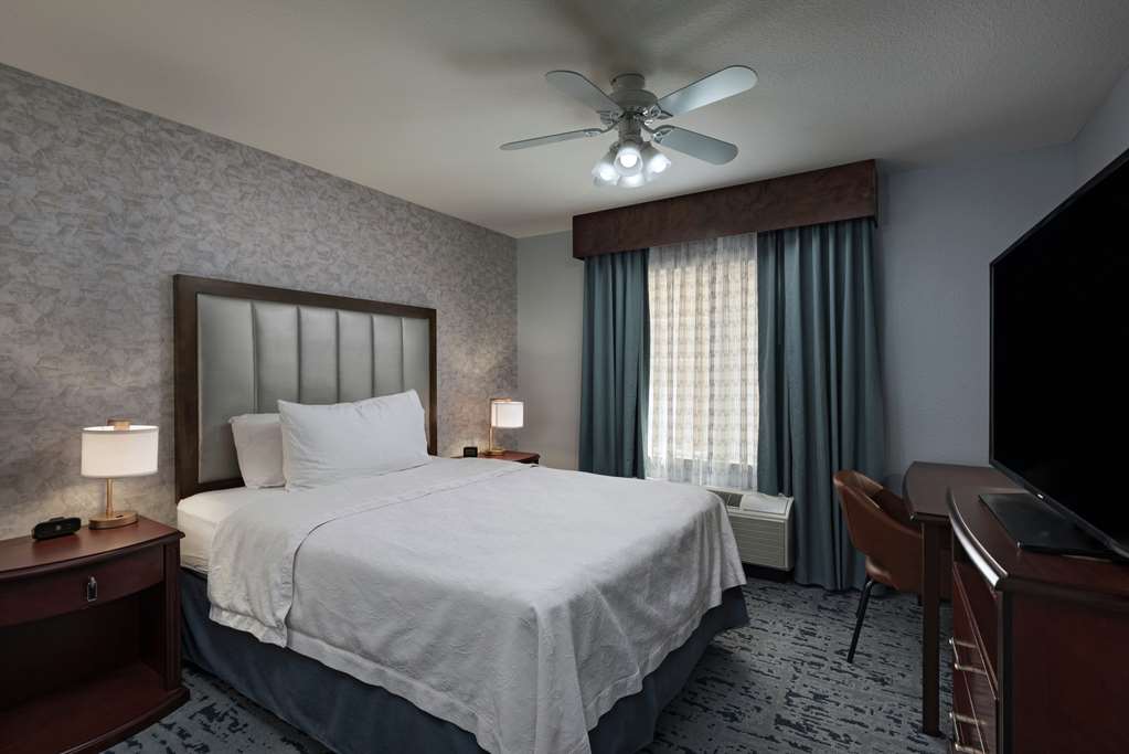 Homewood Suites by Hilton Fort Collins Image