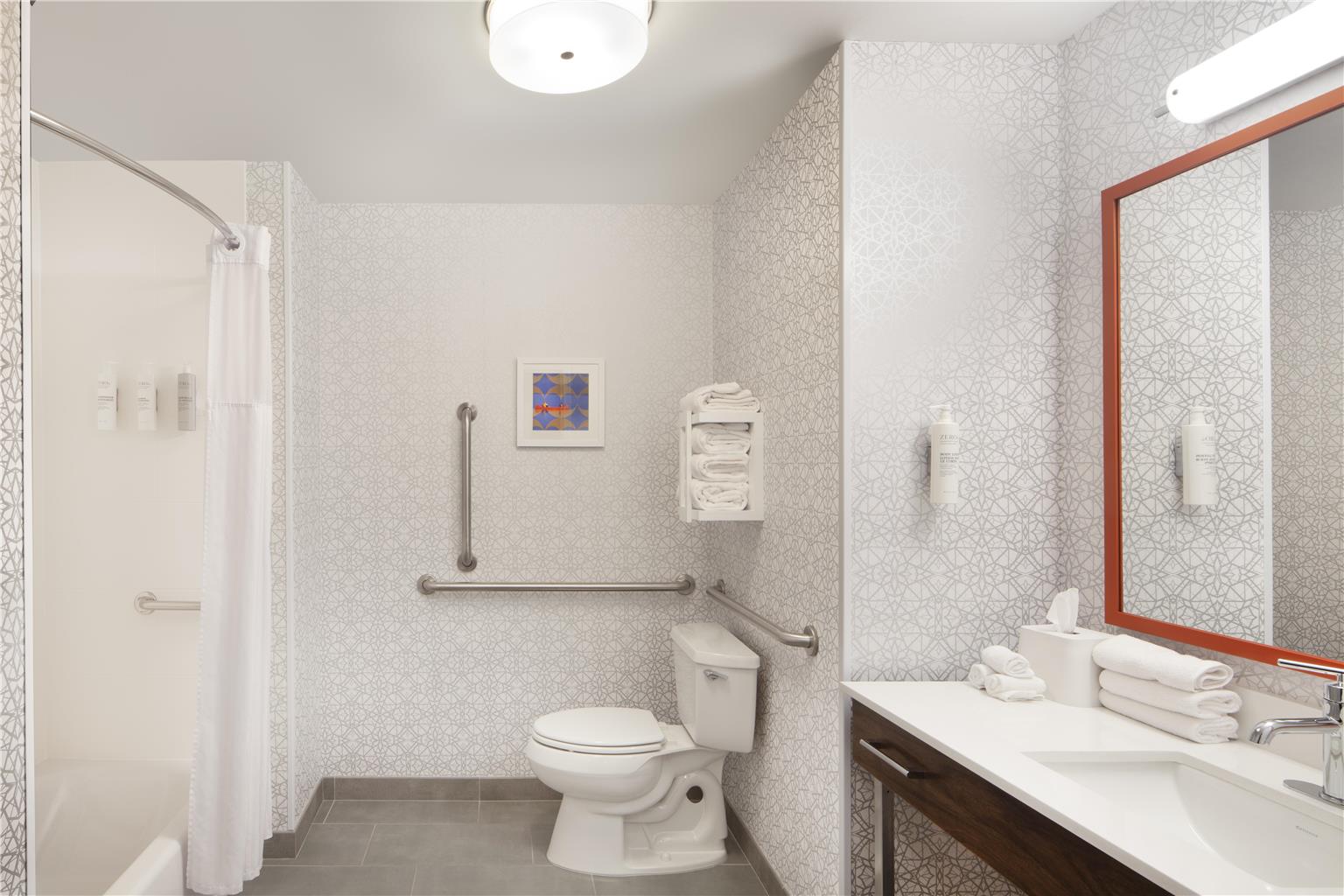 Hampton Inn & Suites Cleveland-Mentor Image