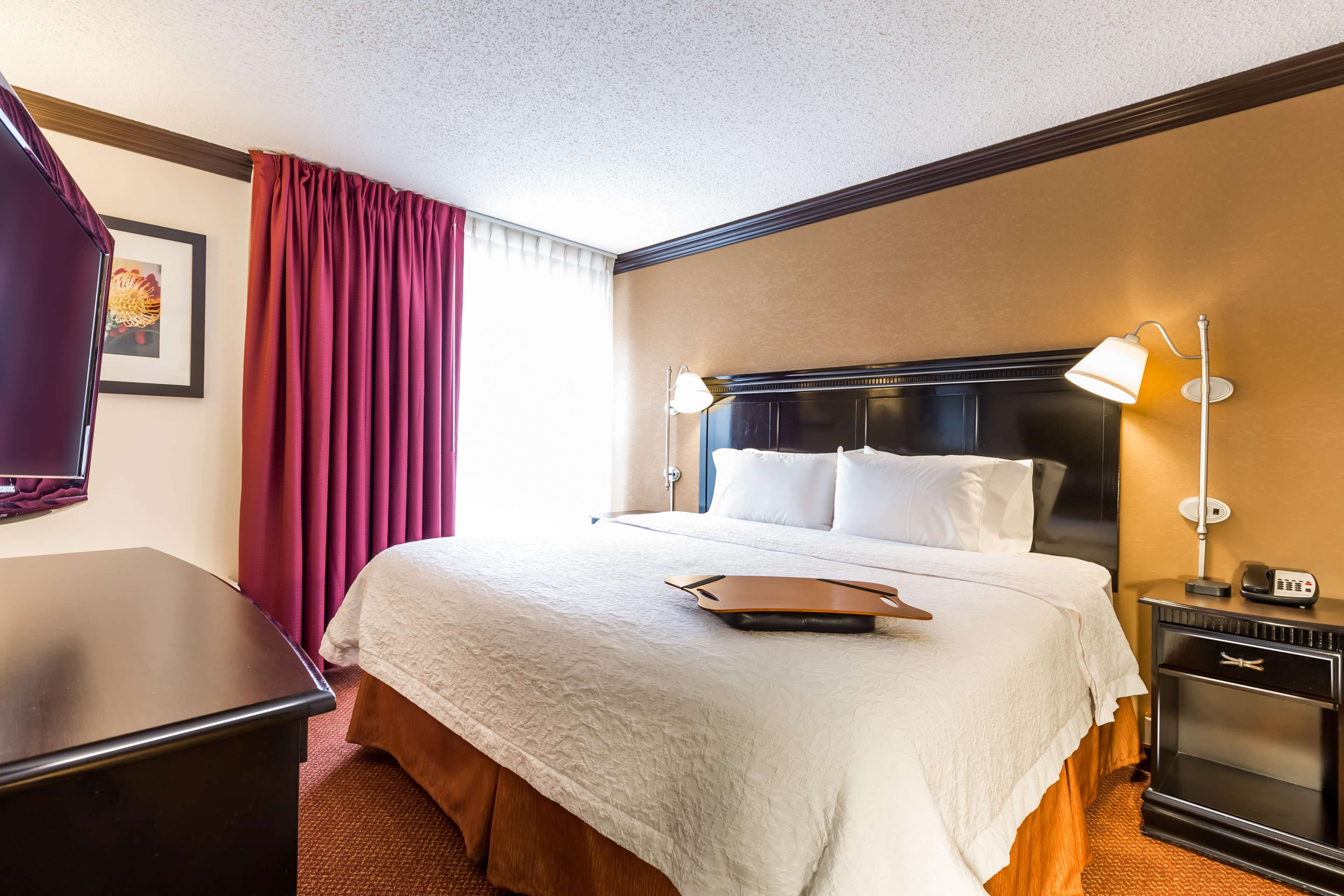 Hampton Inn & Suites Chicago/Hoffman Estates Photo