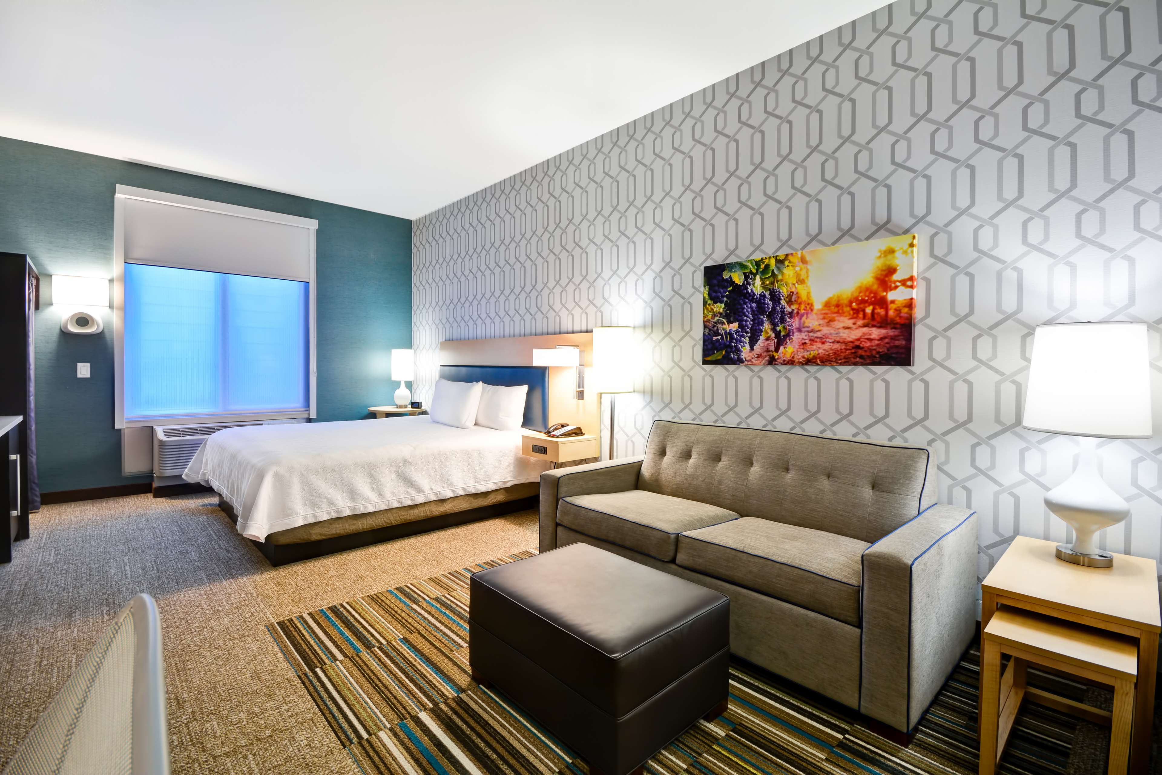 Guest room