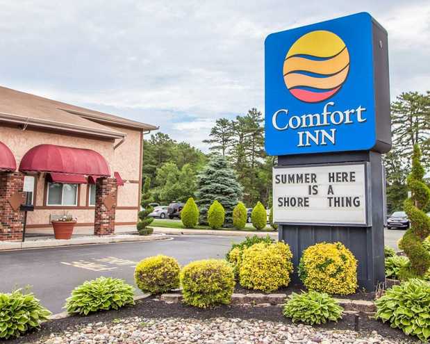 Images Comfort Inn near Toms River Corporate Park