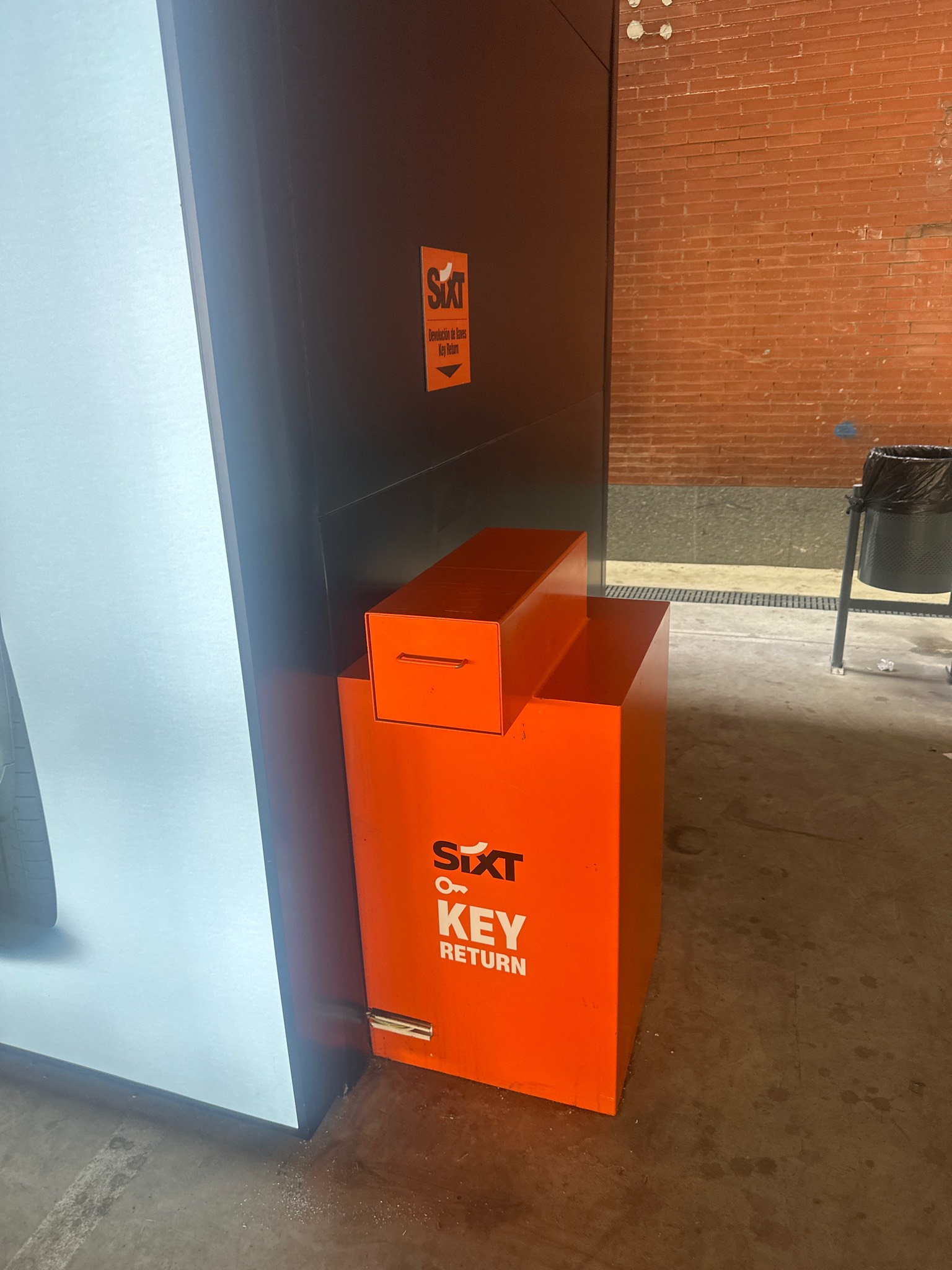 SIXT - Madrid Atocha Estaci&oacute;n 40