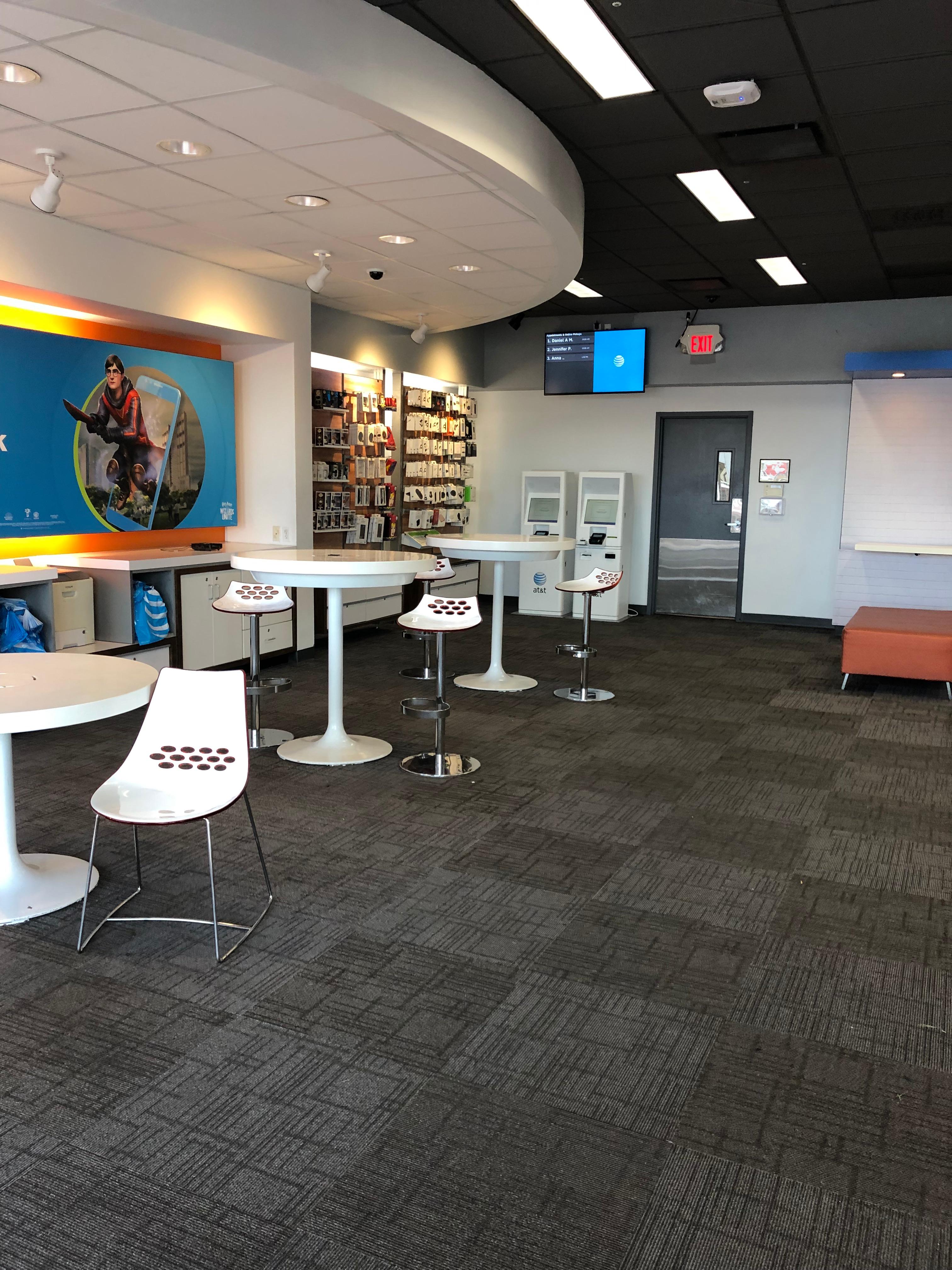 AT&T Store Photo