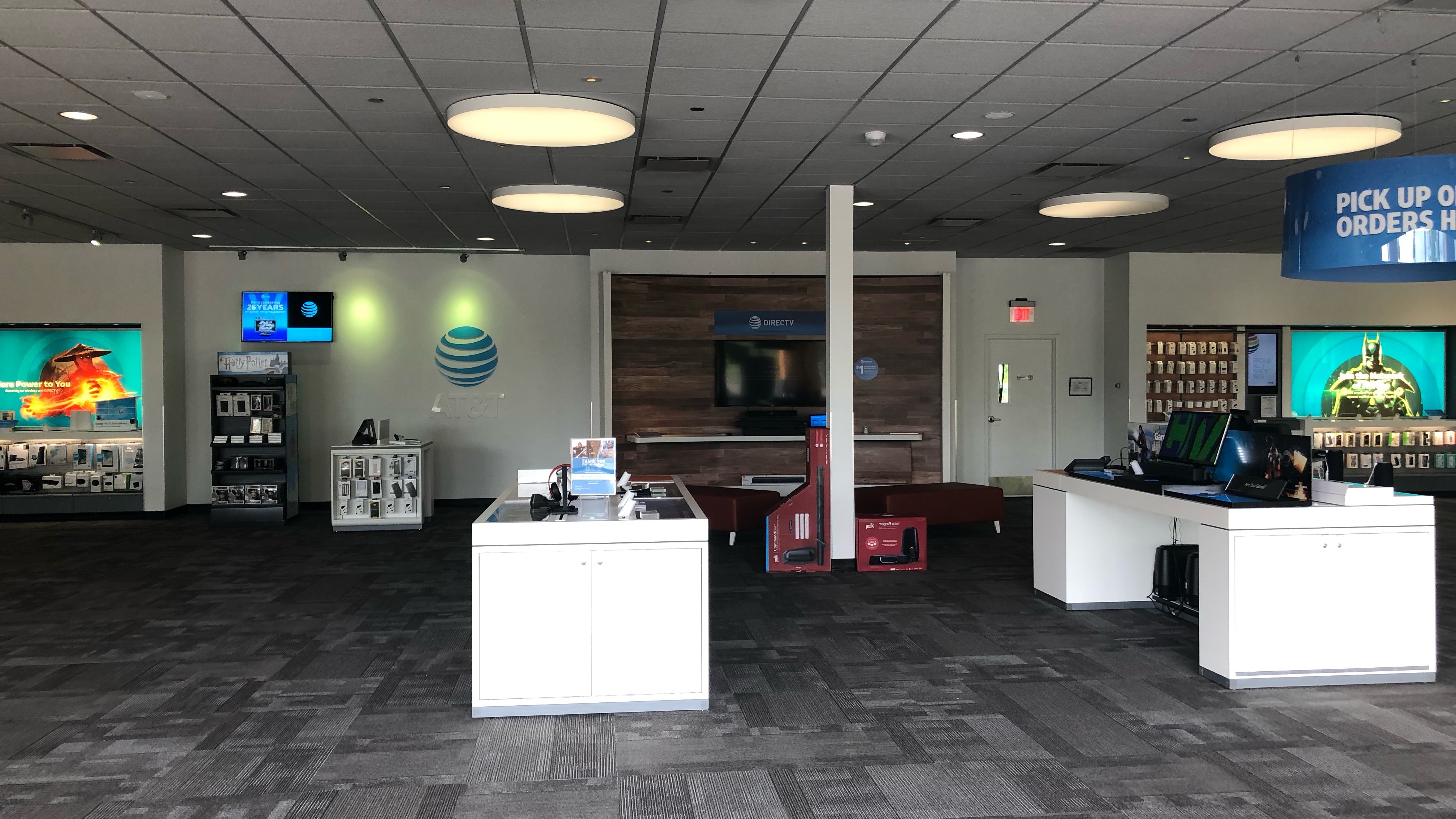 AT&T Store Photo