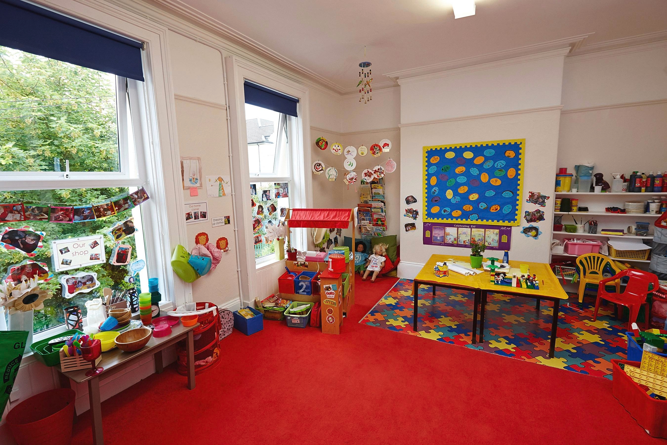 Wee Care Day Nursery Childcare Services in Belfast BT15