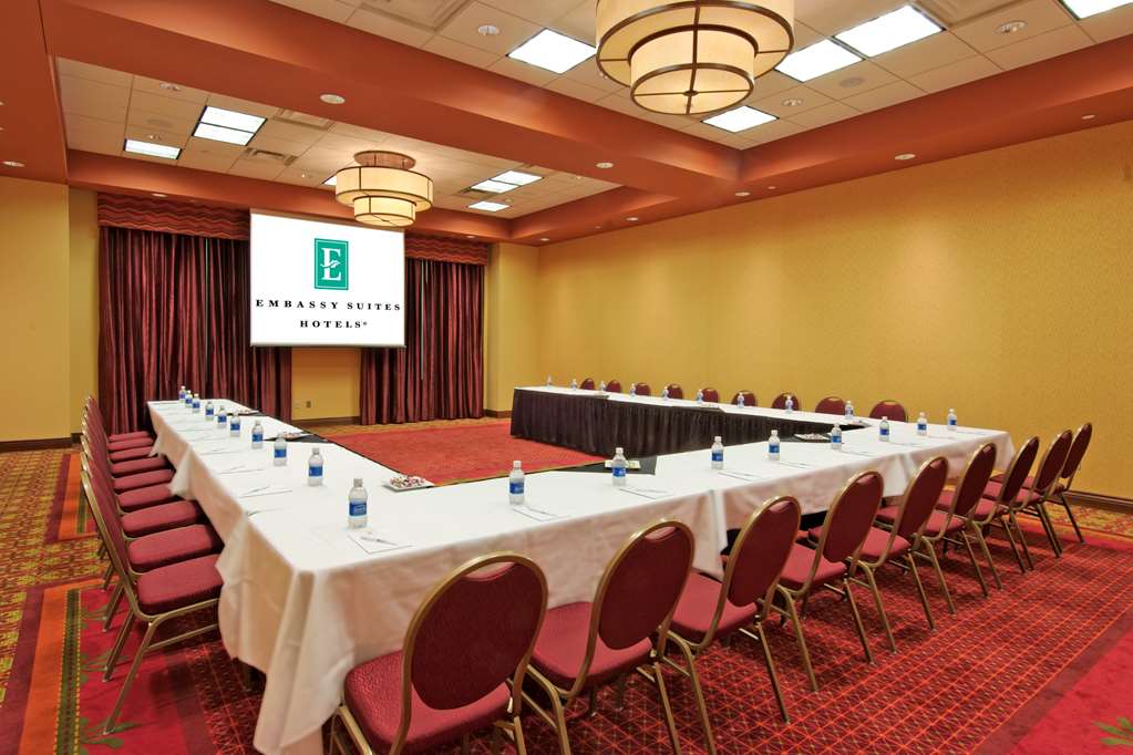 Embassy Suites by Hilton Omaha La Vista Hotel & Conference Center Image