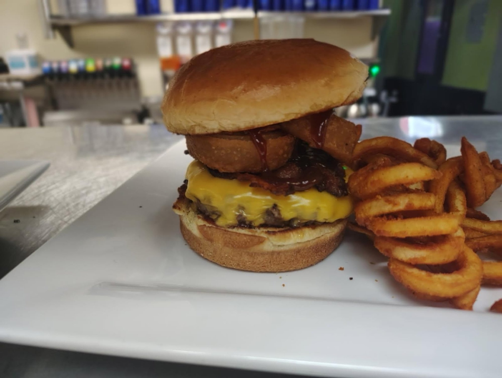 Lucky's BBQ Burger