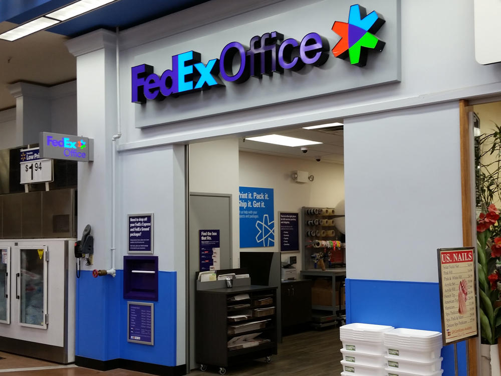 FedEx Office Print & Ship Center Photo