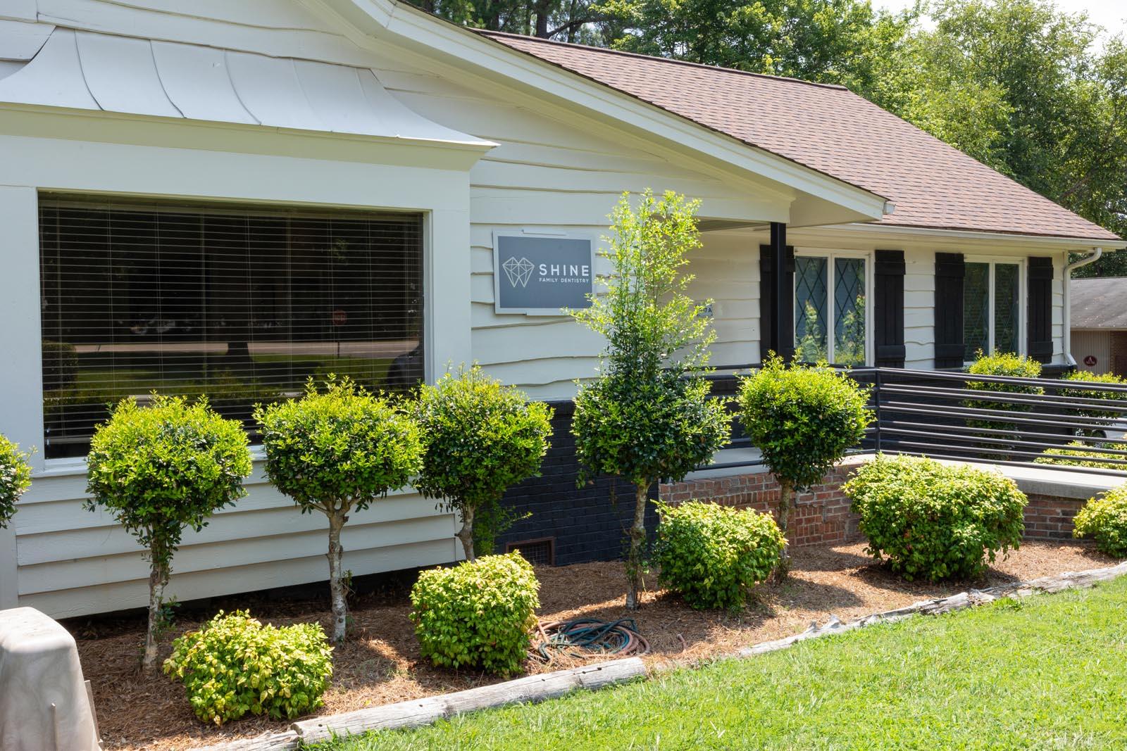 Shine Family Dentistry Image