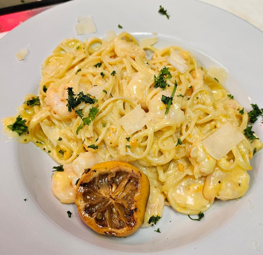 Linguine with Garlicky Shrimp & Lobster