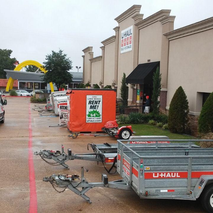 U-Haul Moving & Storage at State Line Photo