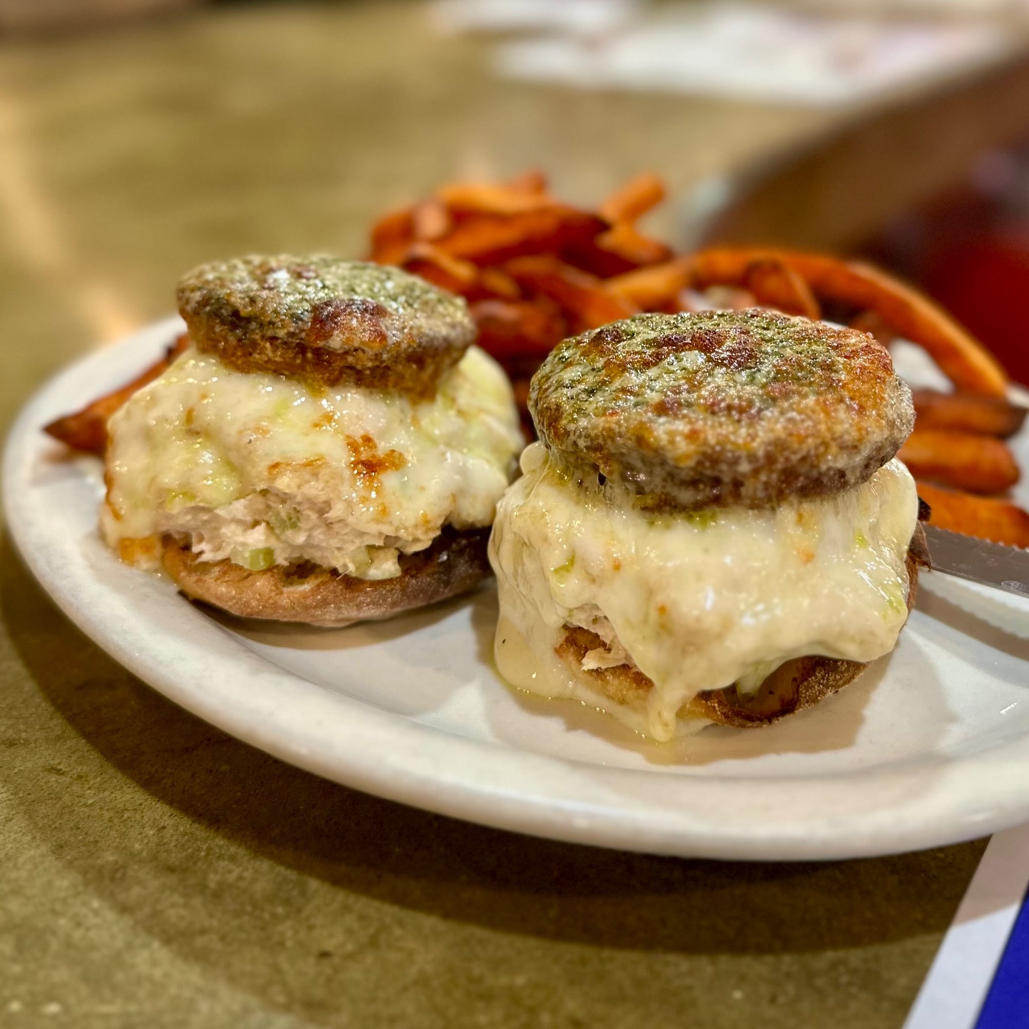 MENU TUNA MELT