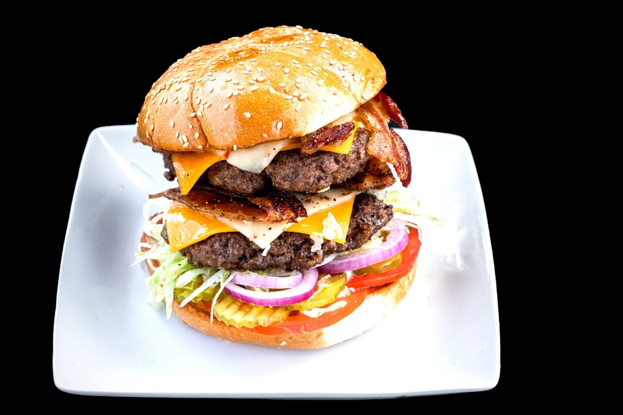 Angus Monster 20 oz Bacon Cheeseburger