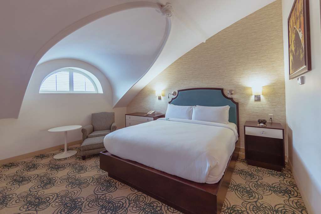 Hotel Skyler Syracuse, Tapestry Collection by Hilton Image