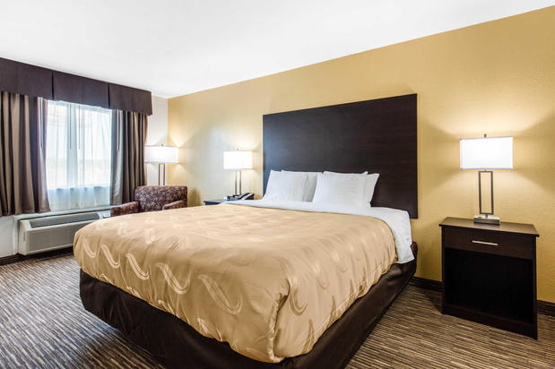 Images Quality Inn & Suites