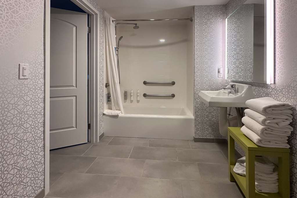 Hampton Inn Milpitas Image