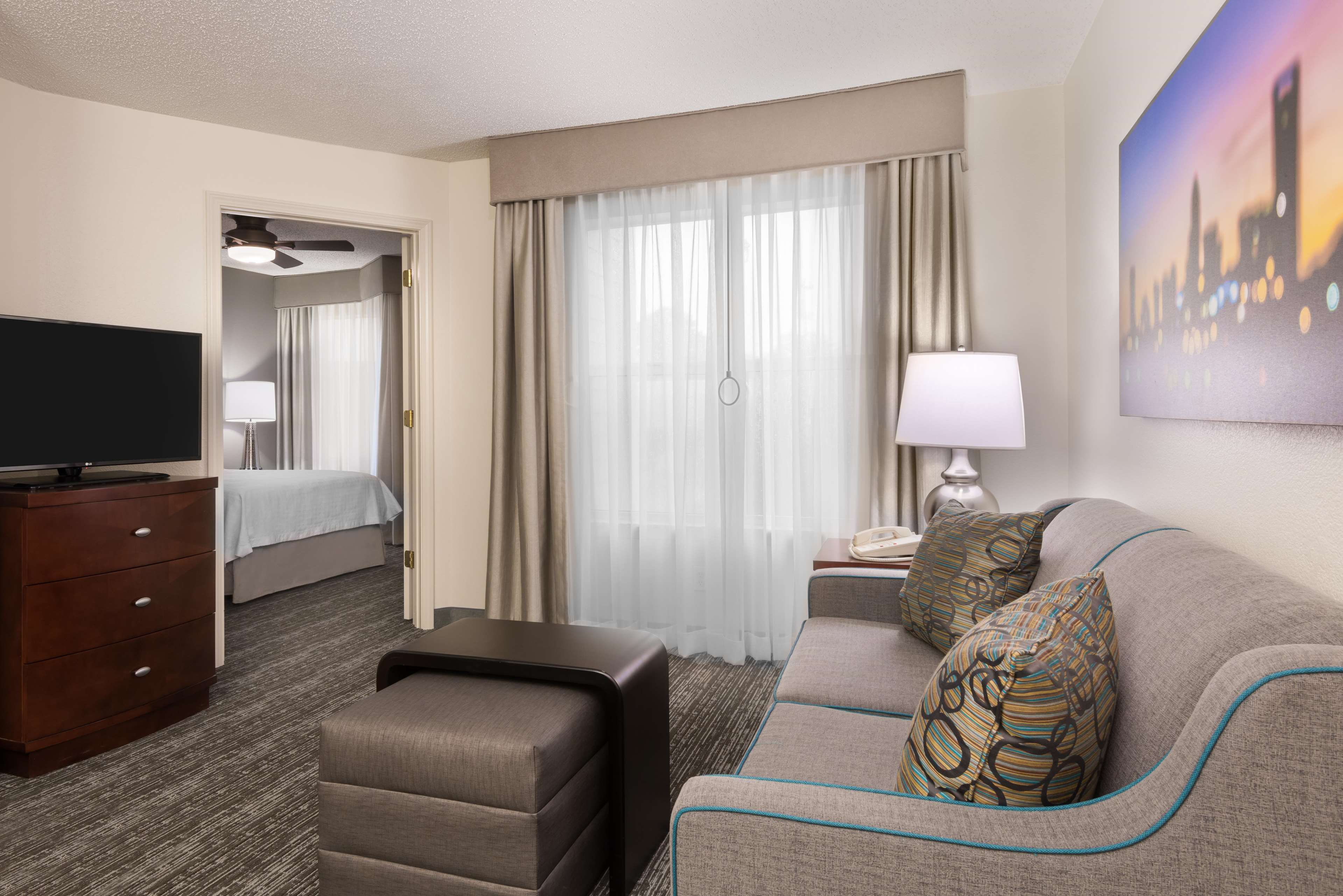 Homewood Suites by Hilton Charlotte-North/Univ Research Park Photo
