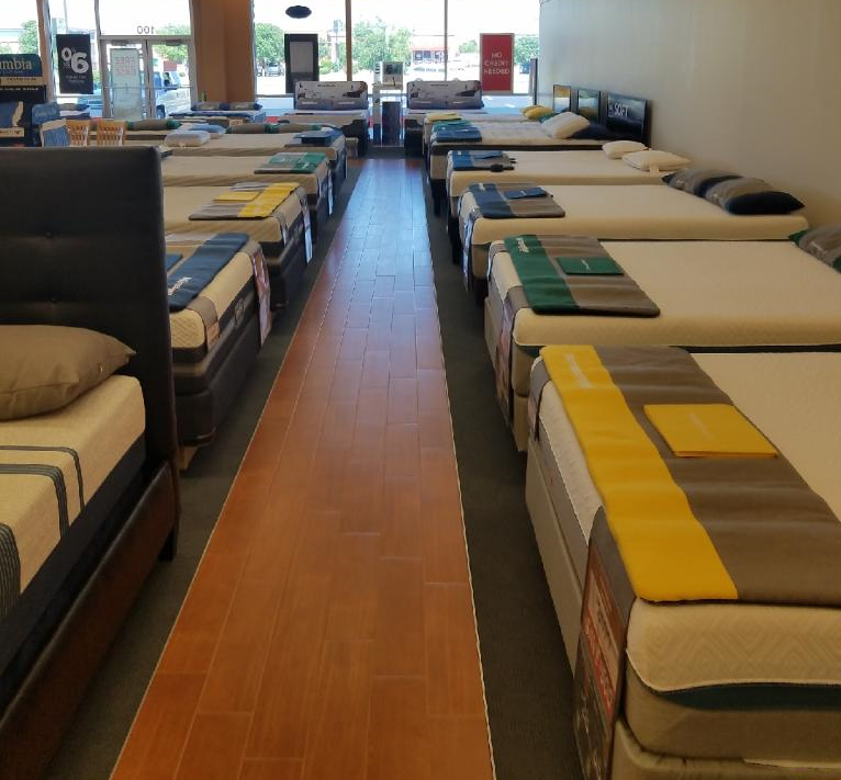 Mattress Firm Yukon Village Photo