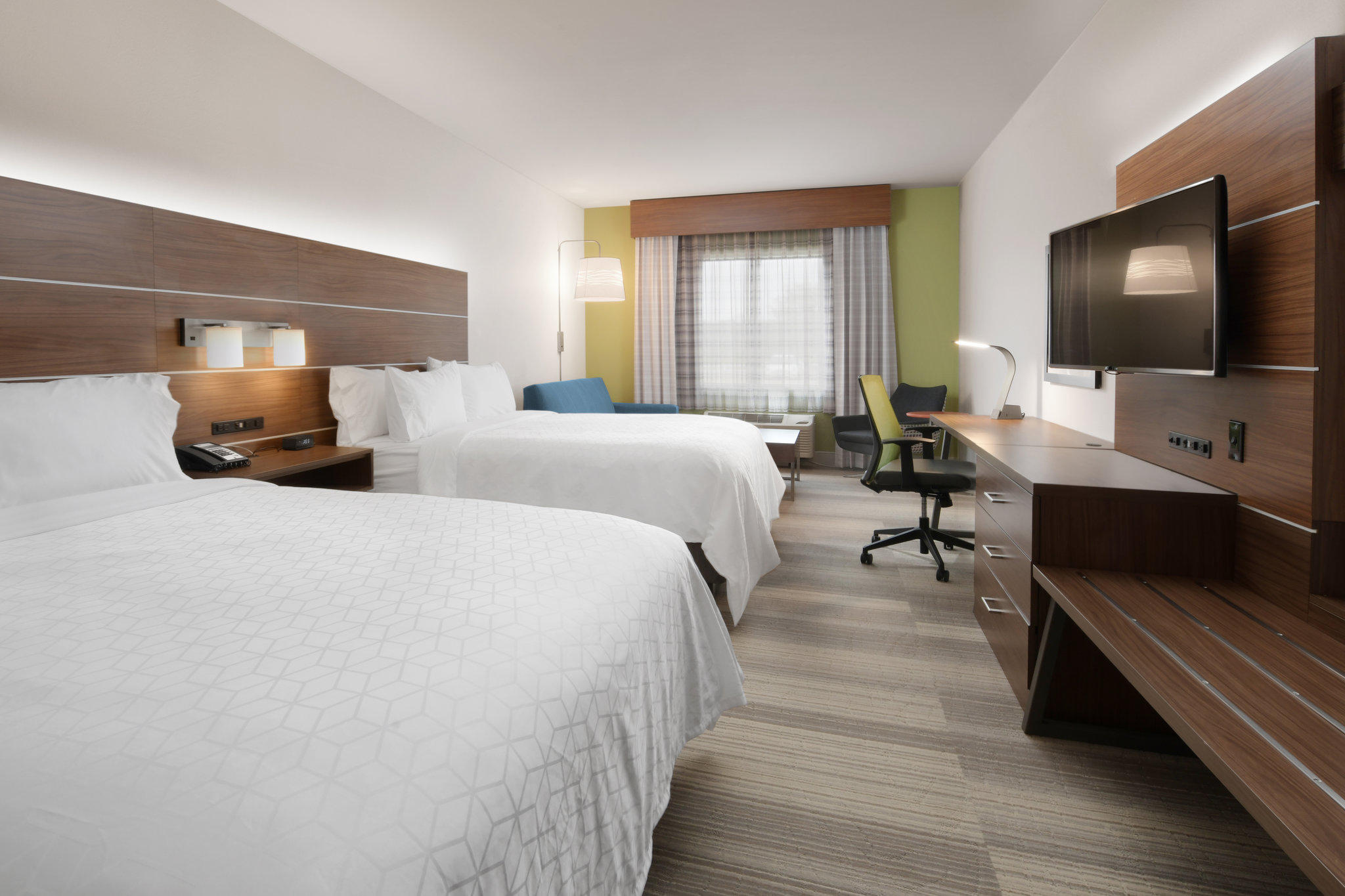 Holiday Inn Express & Suites Camden Photo