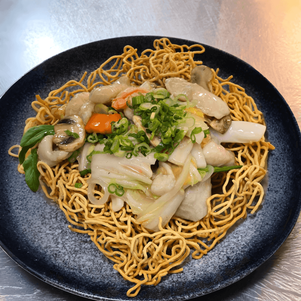 Seafood Crispy Fried Noodles
