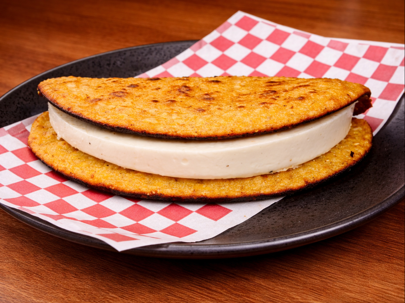 Handmade Venezuelan Cheese Cachapa / Cachapa de Queso de Mano