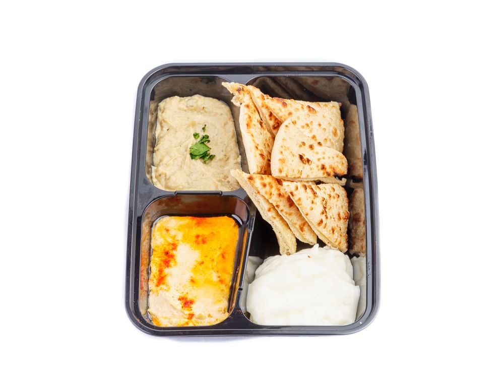 Pita Sampler (Hummus, Baba Ghanoush, Pita & Garlic Sauce)