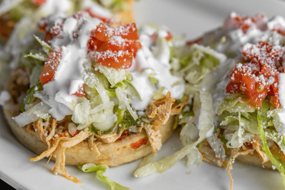 Pollo (Chicken) Sope