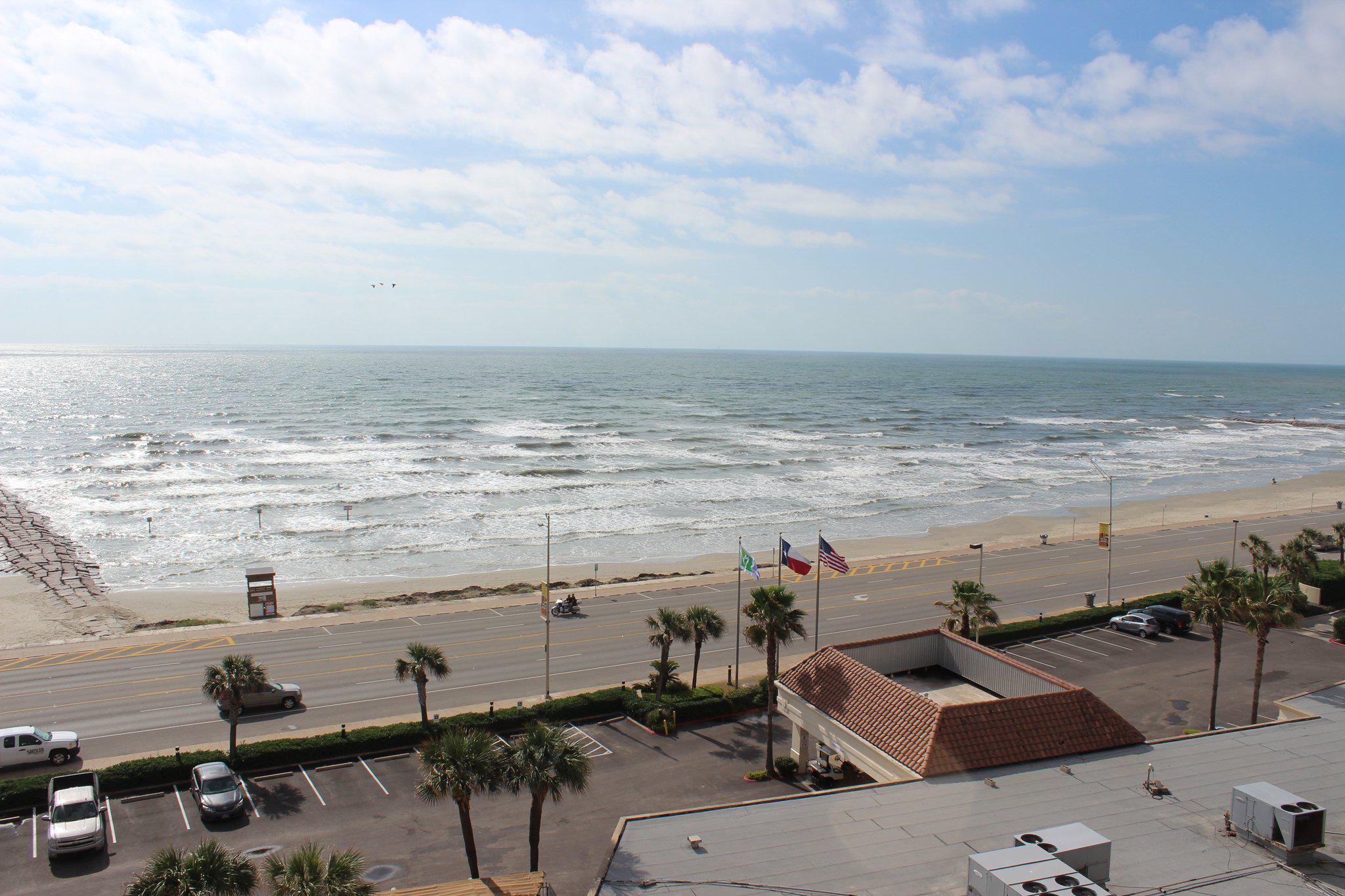 Holiday Inn Resort Galveston-on the Beach Photo