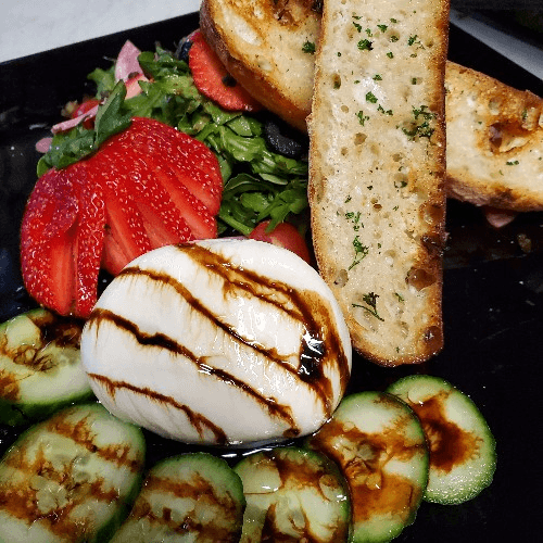 Strawberry & Burrata Salad