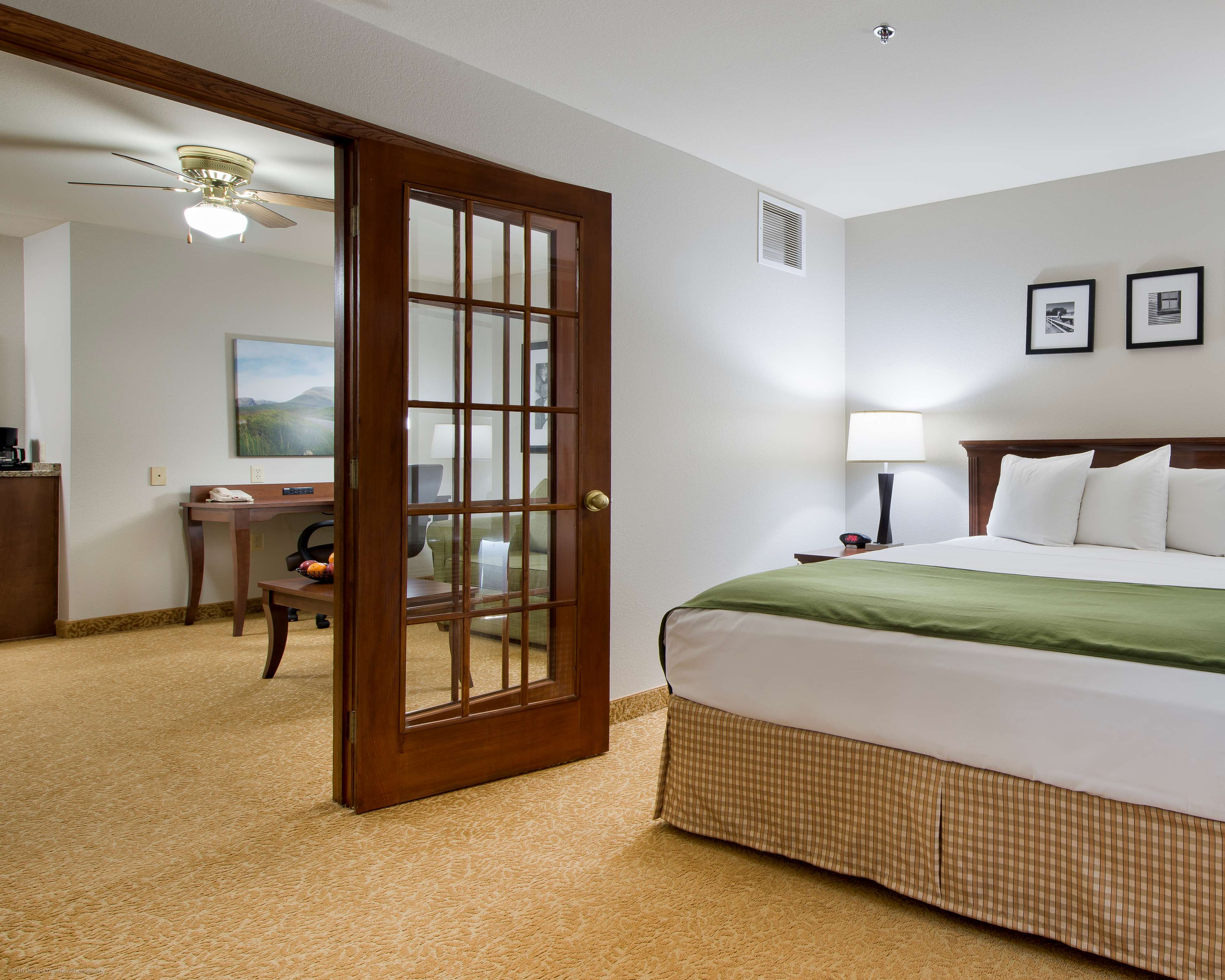 Country Inn & Suites by Radisson, Greeley, CO Photo