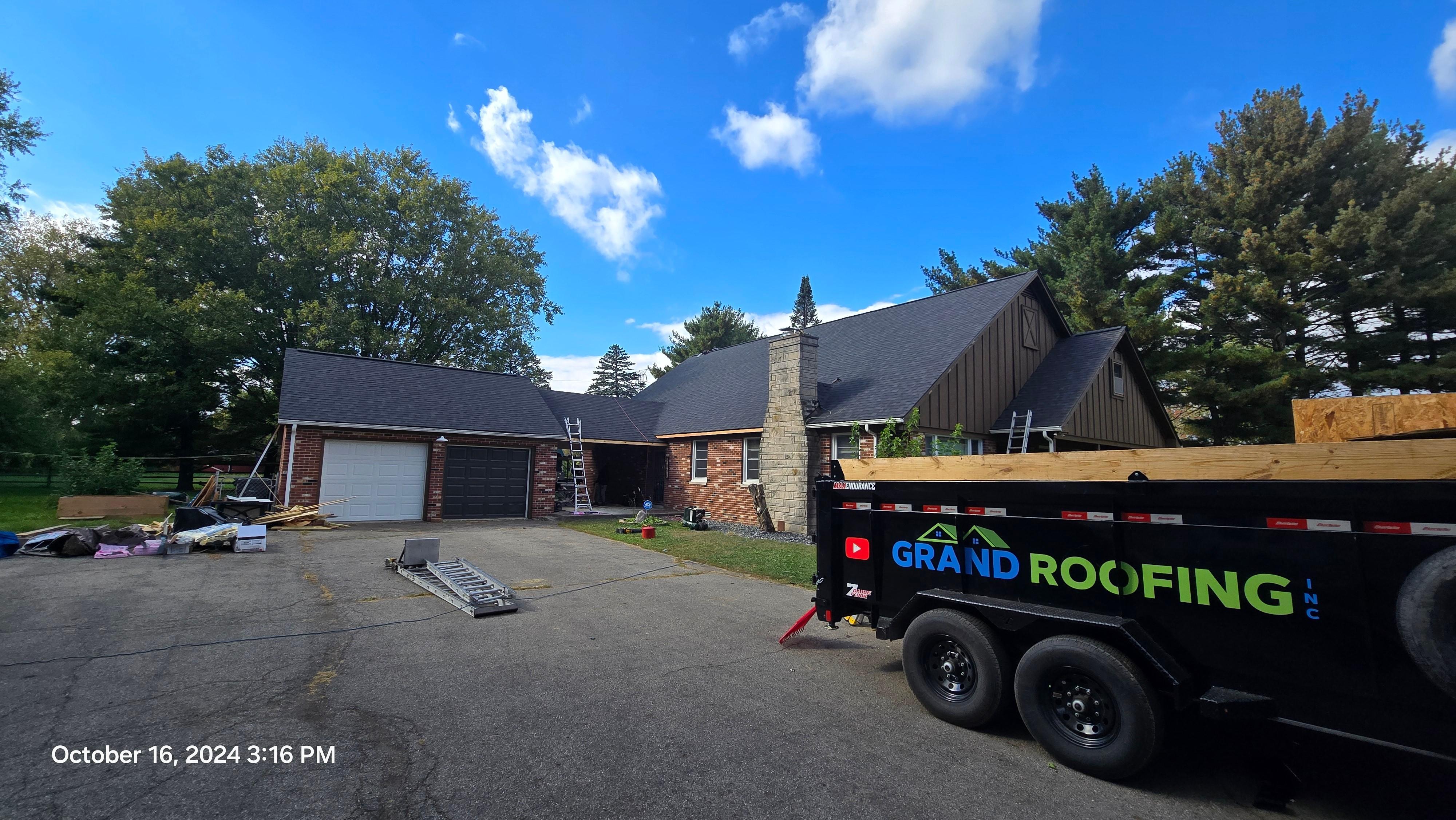 Grand Roofing Inc. Image